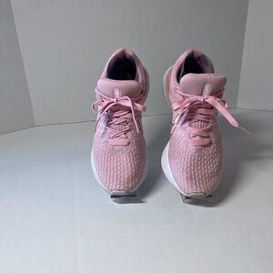 Nike Women’s Pink Knit Running Sneakers